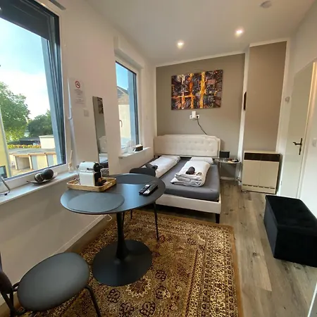 1 Koblenz - Renovierte Unterkunft Am Rhein - Eigenes Bad, Kueche, Wifi * Koblenc